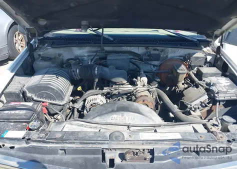 1999 Chevrolet Suburban 1500 Lt из США, поврежденный, VIN 3GNEC16R8XG124569